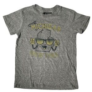 Tiny Whales MICHIGAN shirt size 8, fits 6-8